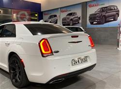 کرایسلەر 300